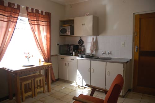 Acacia Guest House - Graaff-Reinet Accommodation